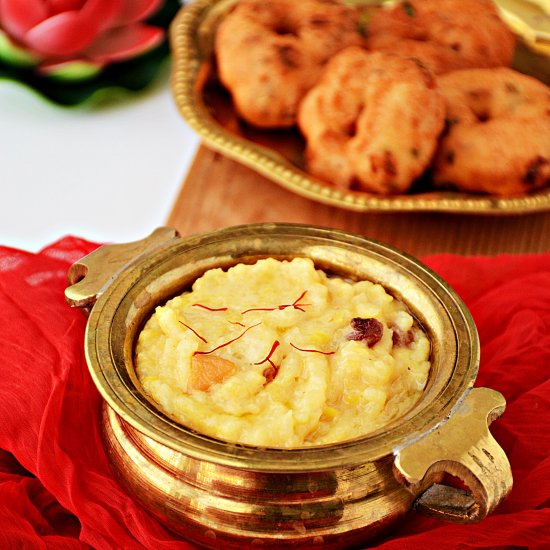 Akkaravadisal / Sweet Milk Pongal