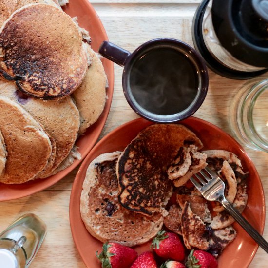 Vegan Blueberry Pancakes (Healthy!)