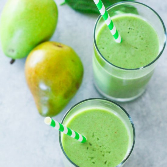 Zingy Ginger Pear Smoothie