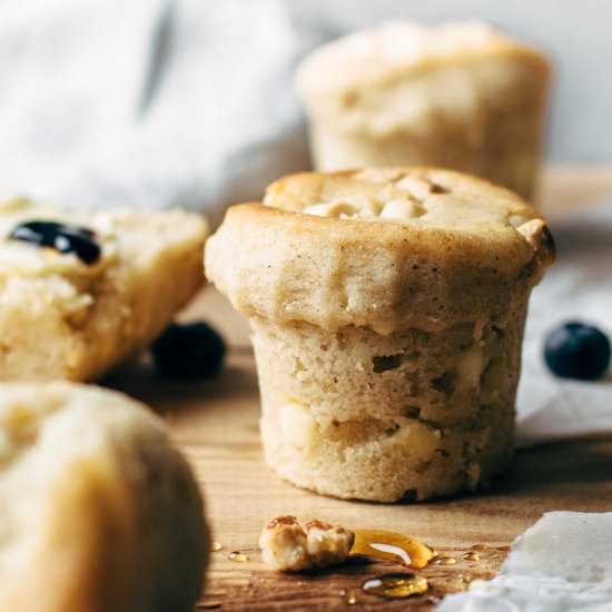 SOFT WHITE CHOCOLATE MUFFINS