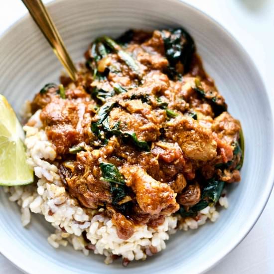 Nourishing Lamb & Spinach Curry