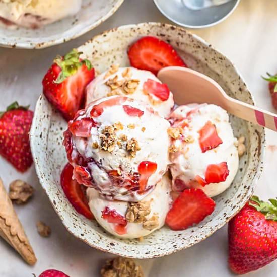 Strawberry Cheesecake Ice Cream