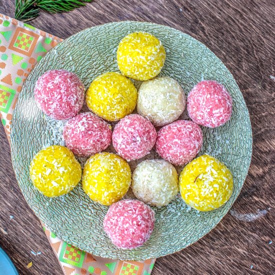 Instant Coconut Ladoo