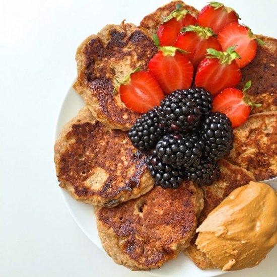 Banana pancakes with chocolate