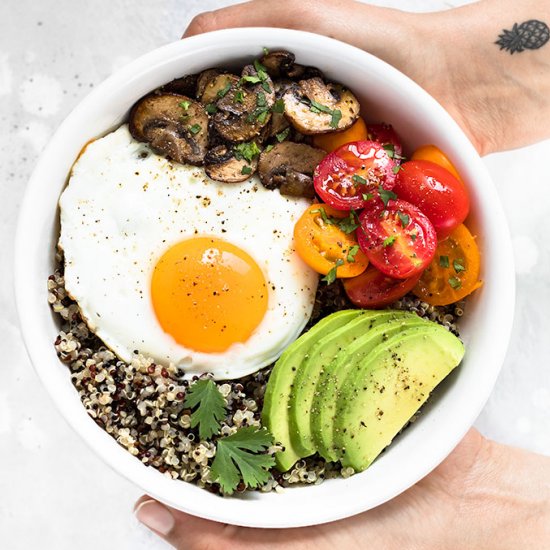 Quinoa Breakfast Bowl