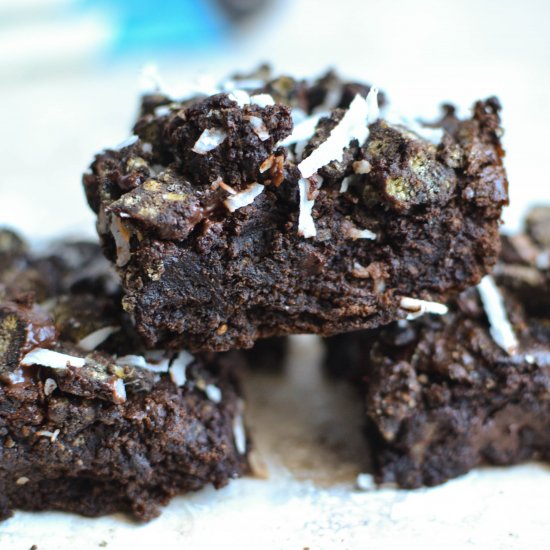 Vegan Avocado Brownies with Coconut