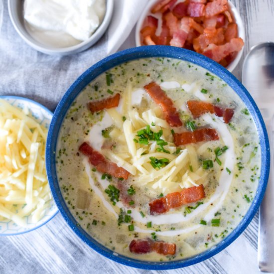 Baked Potato Broccoli Cheddar Soup