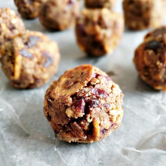 Banana and Cherry Protein Balls