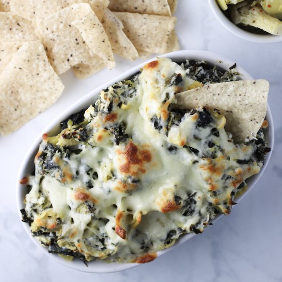 Skinny Spinach & Artichoke Dip