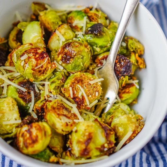 Garlic Parmesan Brussels Sprouts