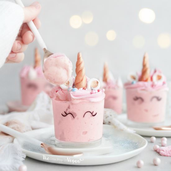 Unicorn dessert