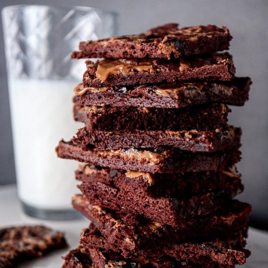 Sheetpan Cookie Butter Brownies