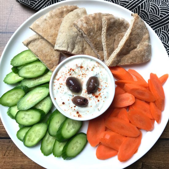 Easy Tzatziki Sauce