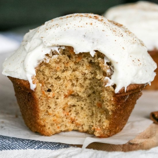 small batch carrot cake cupcakes