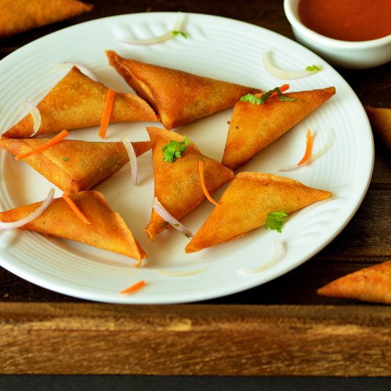 Mini Onion Samosa