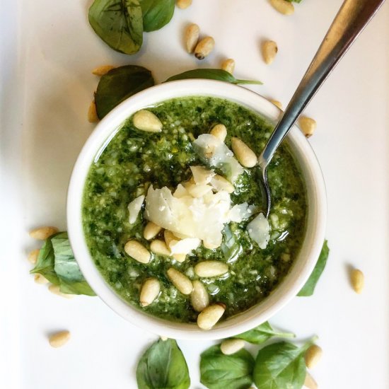 Easy Homemade Pesto