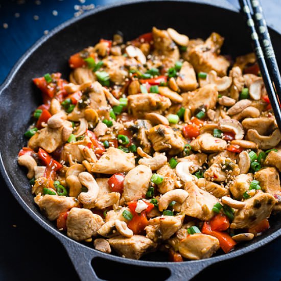 Easy Paleo Cashew Chicken Stir Fry