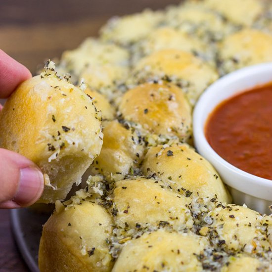 Parmesan Garlic Monkey Bread