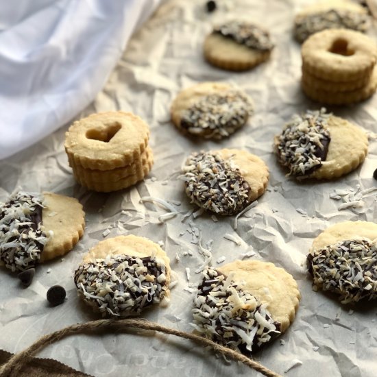 Cardamom Shortbread Cookies