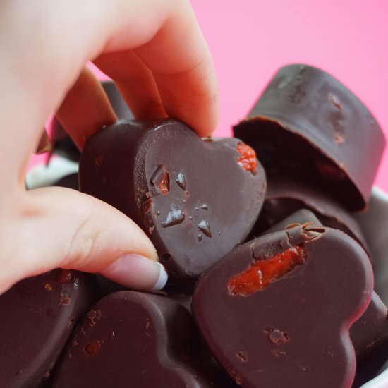 Raw Goji Chocolates