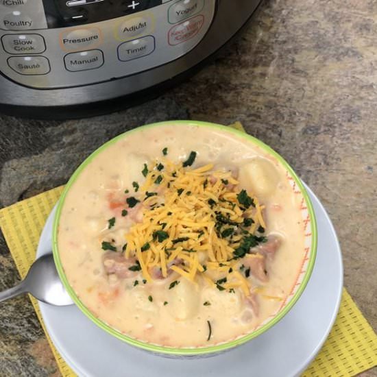 Instant Pot Ham Potato Soup