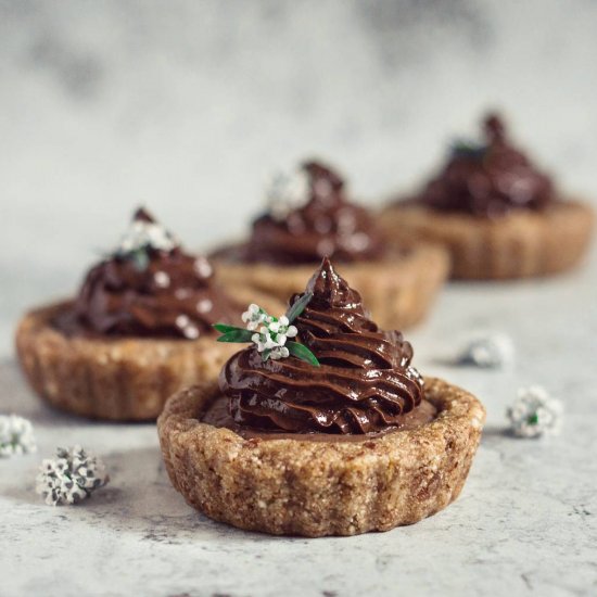 CHOCOLATE AND ACAI BERRY TARTS