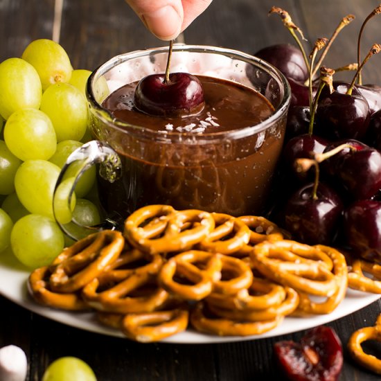 Chocolate and coconut dipping sauce