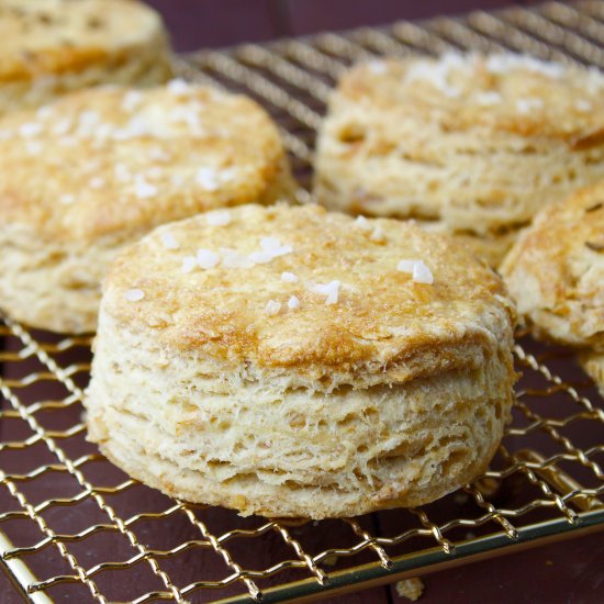 Hungarian crackling scones