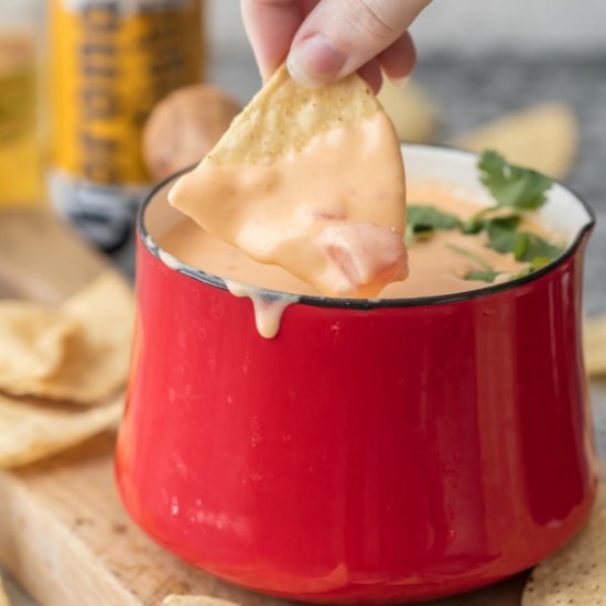 4 Ingredient Beer Can Queso