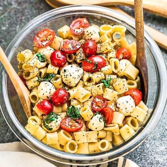 Caprese Pasta Salad