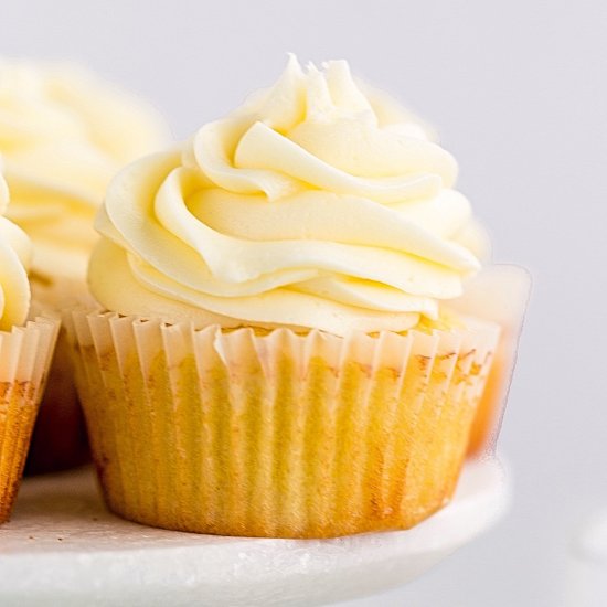 Orange Creamsicle Cupcakes