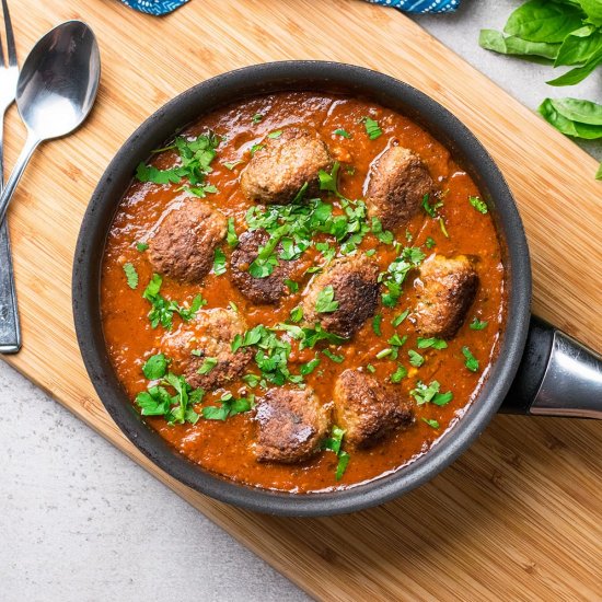 Veggie Meatballs in Tomato Sauce