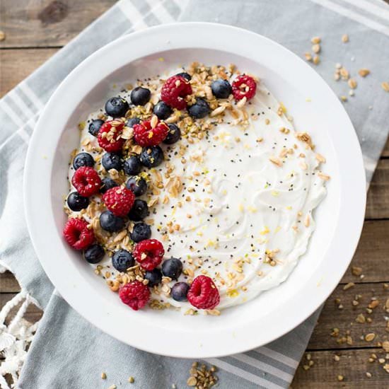 Greek Yogurt Parfait Bowl