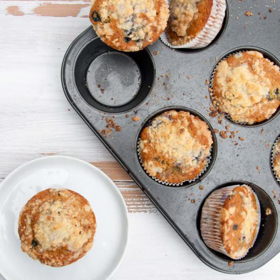 Blueberry Lemon Streusel Muffins