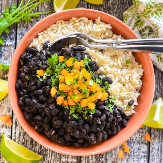 Spicy Slow Cooker Black Beans