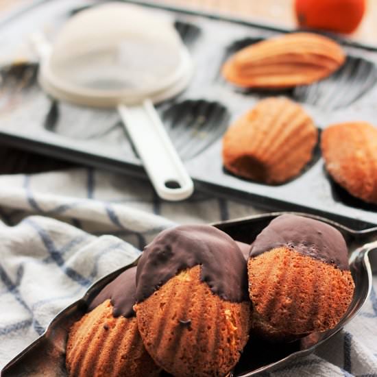 ORANGE AND CHOCOLATE MADELEINES