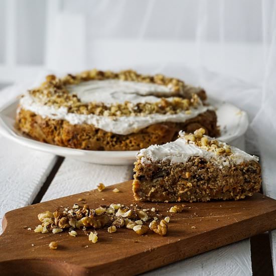 HEALTHY PINEAPPLE CARROT CAKE