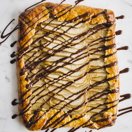 Pear, cardamom and chocolate tart