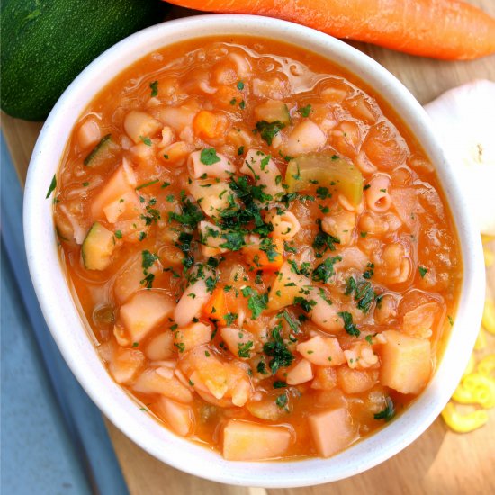 Gluten Free & Vegan Minestrone Soup