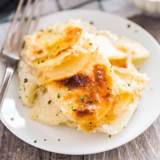 Mom’s Homemade Scalloped Potatoes