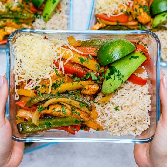 Oven-Baked Chicken Fajita Bowls