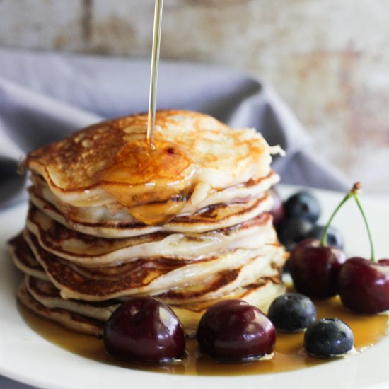 Vanilla yogurt cherry pancakes