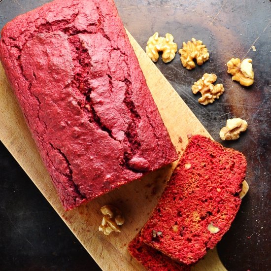 Easy Spelt Bread with Beetroot