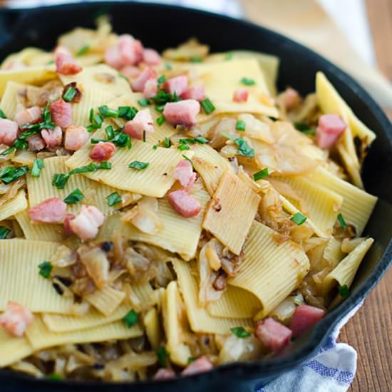 PASTA WITH FRIED CABBAGE