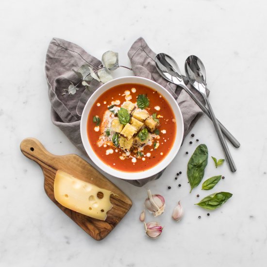 Tomato Soup & Jarlsberg Croutons