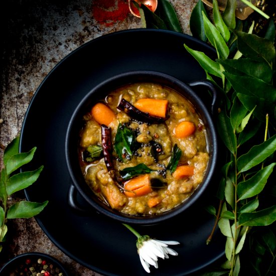 Sambar : Tangy spicy lentil soup