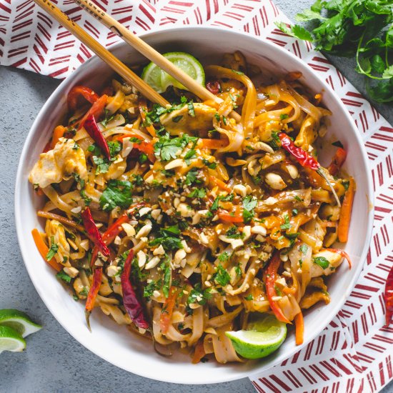 Easy Spicy Chicken Pad Thai