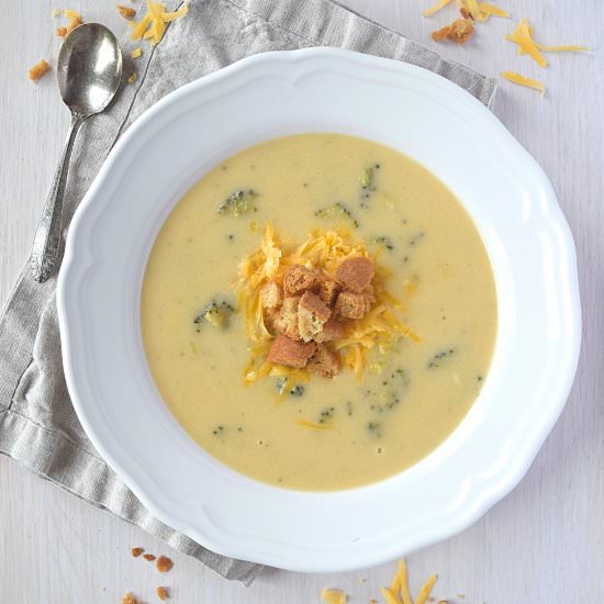 The Best Broccoli Cheese Soup