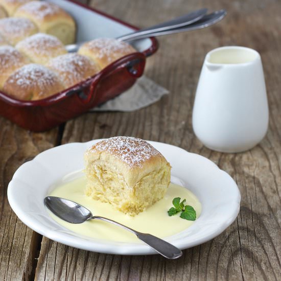 Austrian yeast dumplings