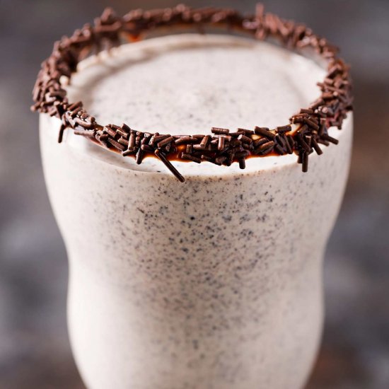 Boozy Baileys Oreo Milkshake